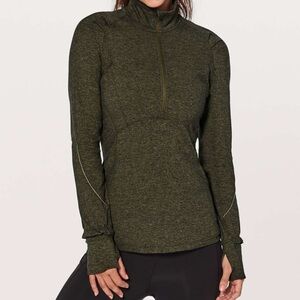 Lululemon extra mile olive green half zip size 4 perfect condition